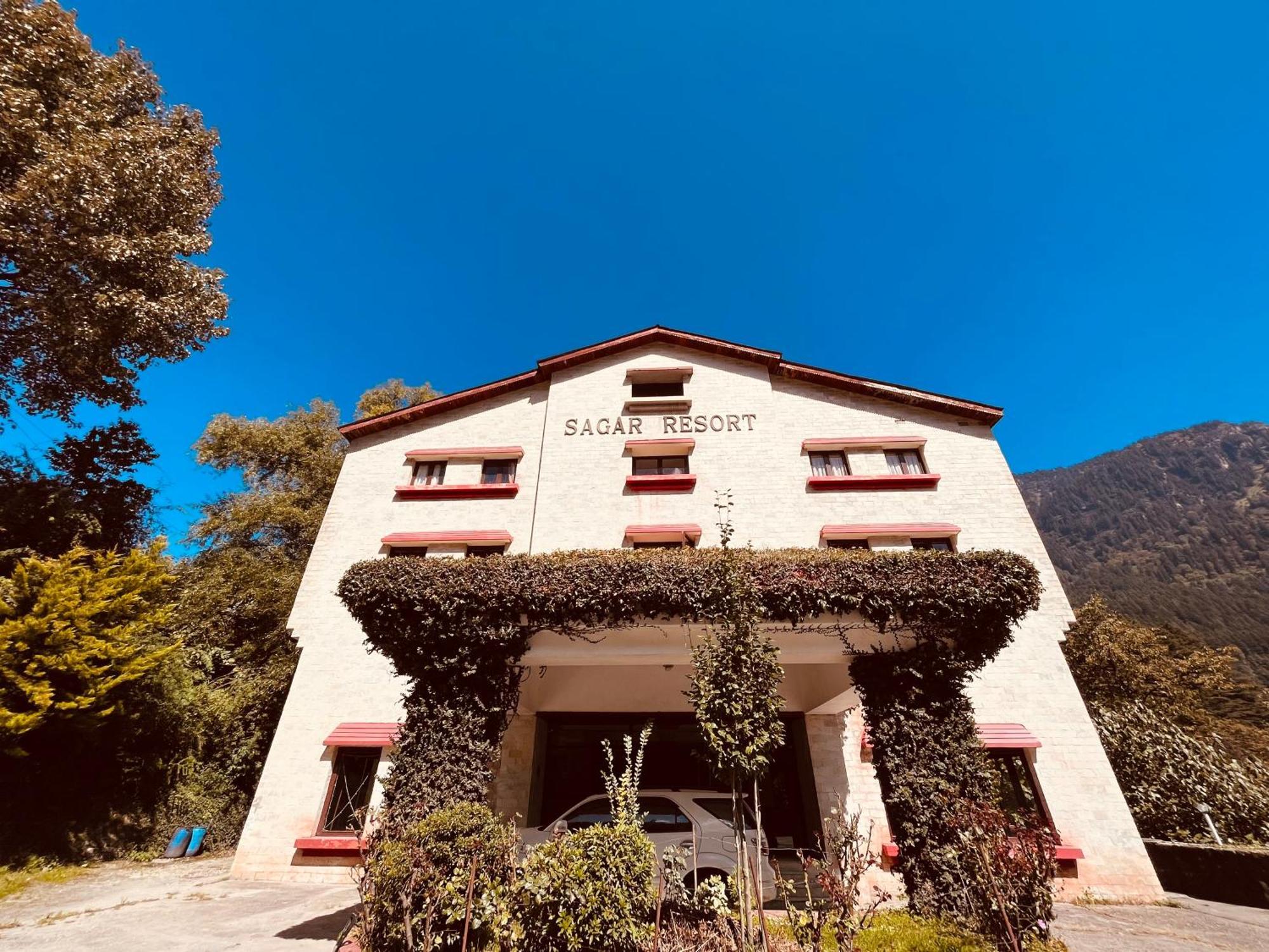 Ramayan Resort, In City Centre Manali By Ramanand Sagar Manāli Exterior foto